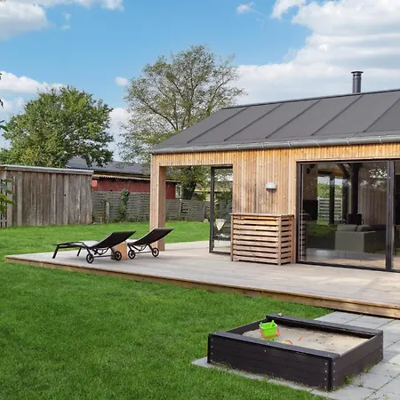 Pet Friendly In With Sauna Ebeltoft
